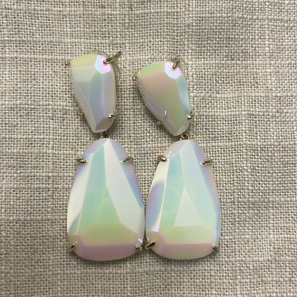 Kendra Scott white iridescent Katie earrings
